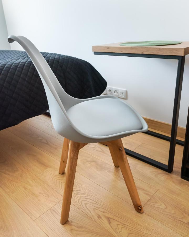 Wola Skwer Happy Apartment Varsavia Esterno foto