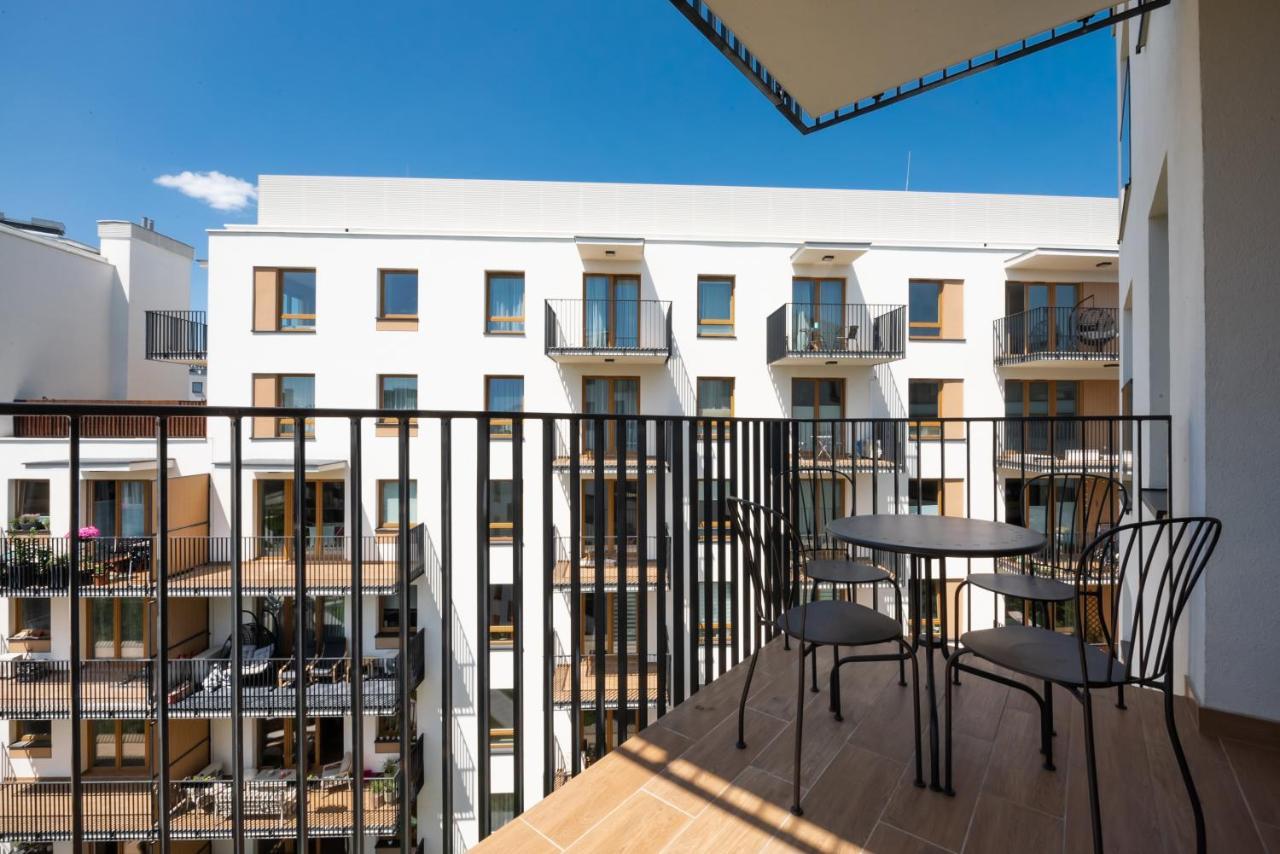 Wola Skwer Happy Apartment Varsavia Esterno foto